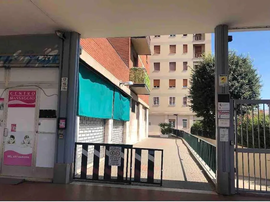 Splendido Appartamento In Zona Fiera A Bologna