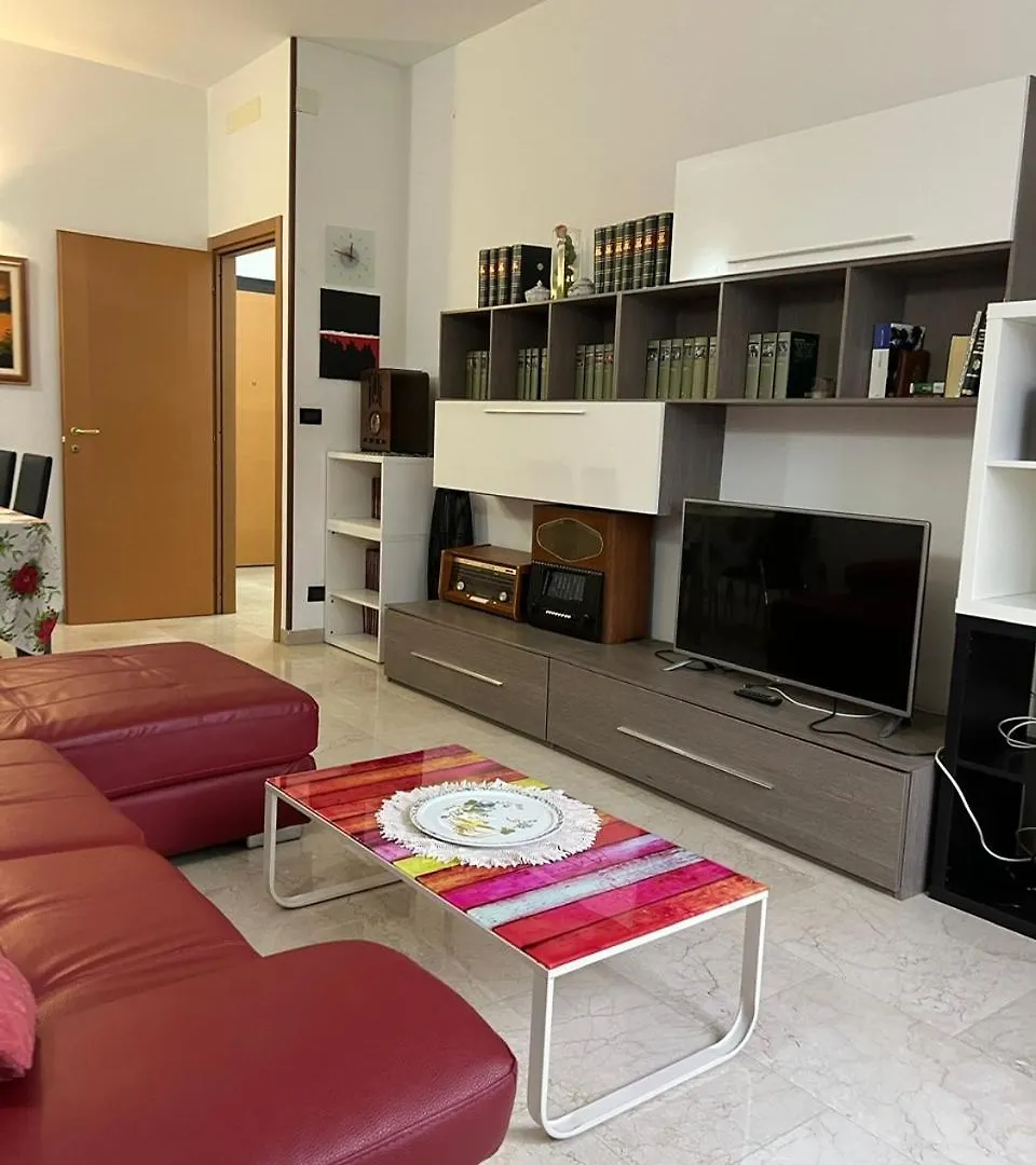 Apartment Splendido Appartamento In Zona Fiera A Bologna