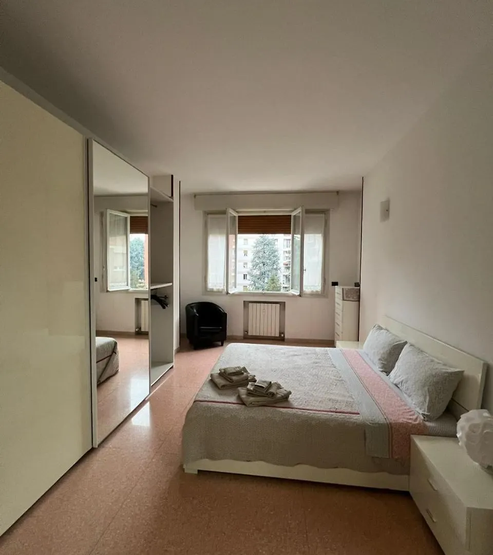Apartment Splendido Appartamento In Zona Fiera A Bologna Italy
