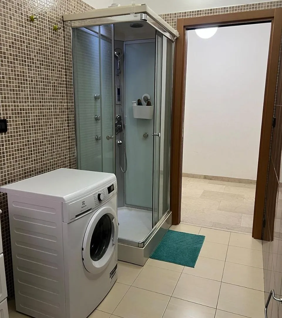 Apartment Splendido Appartamento In Zona Fiera A Bologna