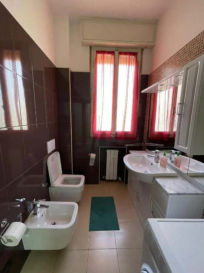Splendido Appartamento In Zona Fiera A Boloňa Itálie